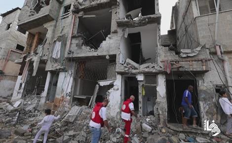 (محدث) في اليوم الـ40 للعدوان: 29 شهيدا في قصف الاحتلال لمنازل في حي الشيخ رضوان ومخيم جباليا