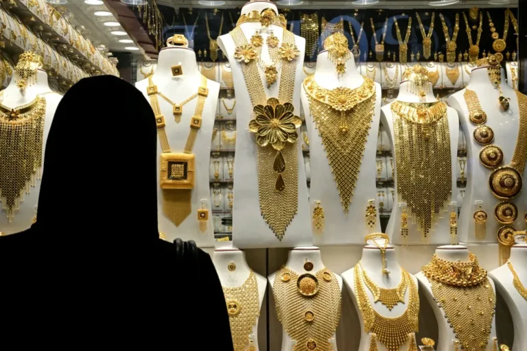 الذهب يرتفع بأكثر من 1% بعد توقيع اتفاق إطاري مع إيران